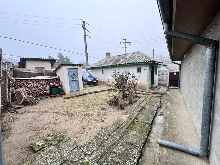 Casă cu 2 camere cu Teren 600 Mp în Central