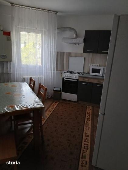 Apartament cu 2 camere decomandat în Mărăști