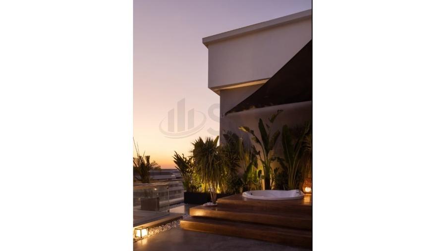 Penthouse cu 5 camere decomandat în Herăstrău