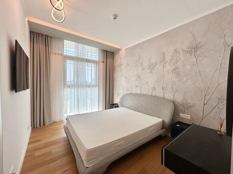 Apartament cu 3 camere decomandat, mobilat în Floreasca