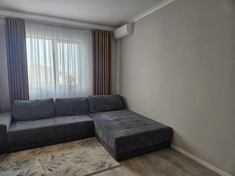 Apartament cu 2 camere semidecomandat în Giroc