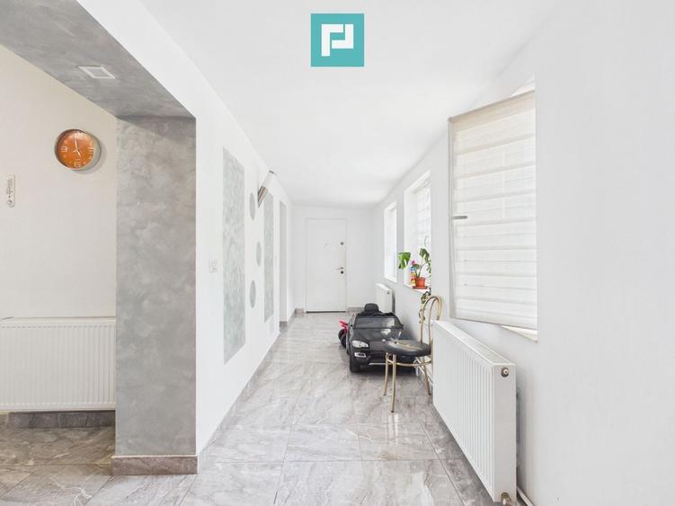 Casă individuală cu 3 camere cu Canalizare în Turnu