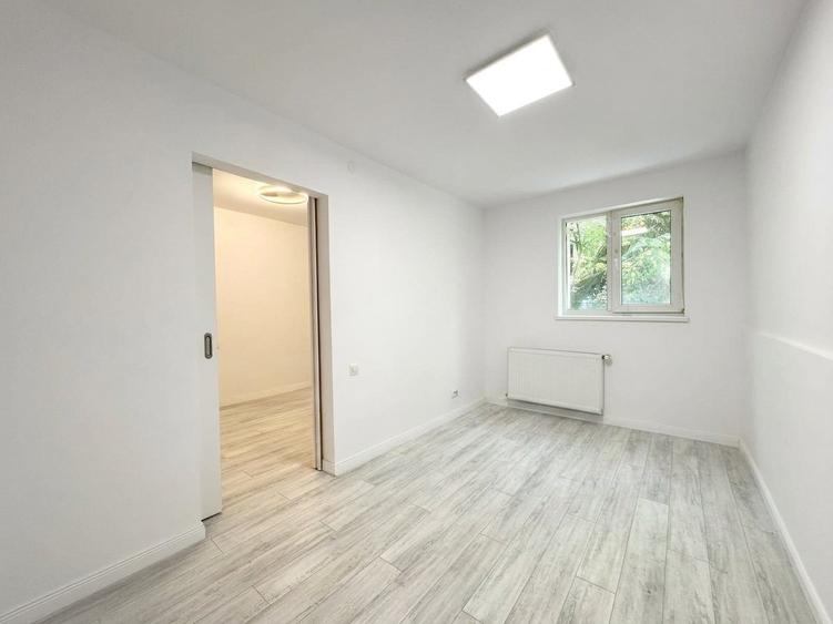 Apartament cu 2 camere în P-ța Alba Iulia