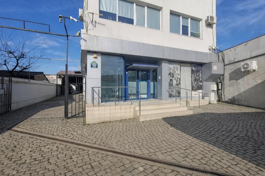 Spațiu comercial, de 164 mp, în Bucureștii Noi