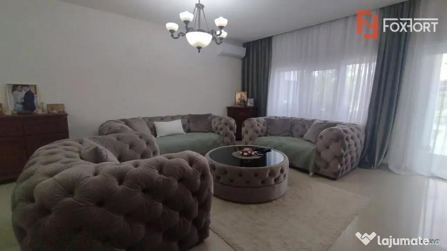 Casă cu 5 camere cu Teren 283 Mp în Lipovei