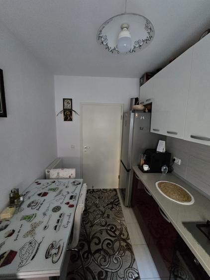 Apartament cu 2 camere decomandat în Avantgarden