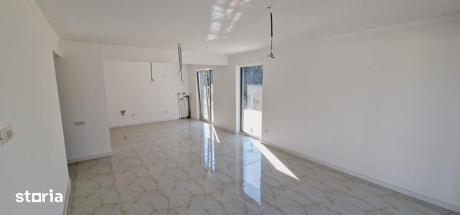 Casă cu 4 camere cu Teren 408 Mp în Oncea