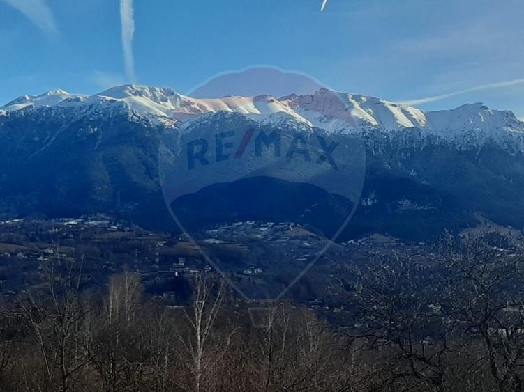 Teren Construcții intravilan de 2885 mp, în Predeluț