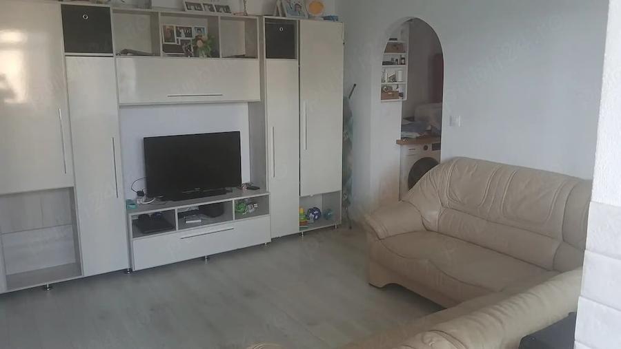 Apartament cu 2 camere decomandat în Ultracentral