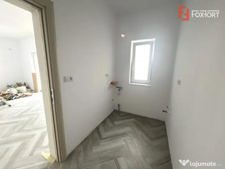 Casă cu 4 camere cu Teren 273 Mp în Urseni