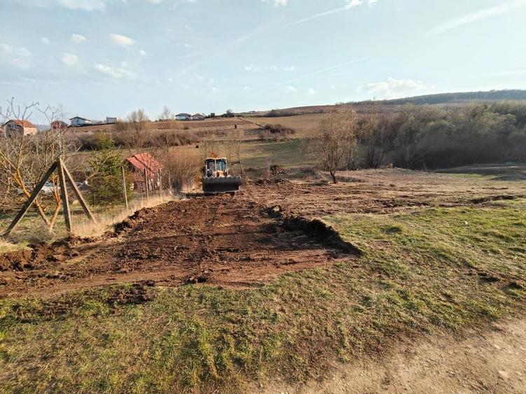 Teren 1.028 mp in Santana de Mures | Autorizatie de construire + Materiale incluse | Utilitati la teren - 14