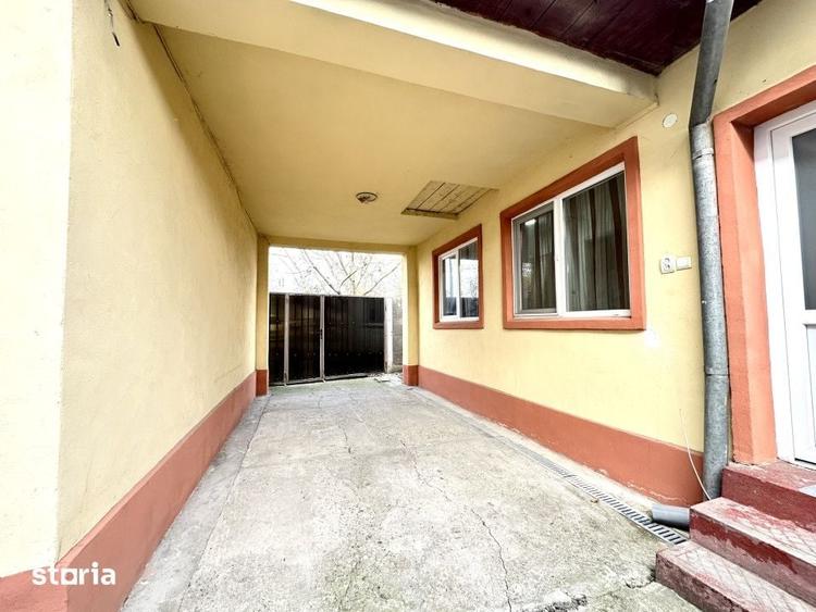 Casă cu 5 camere cu Teren 740 Mp în Mehala