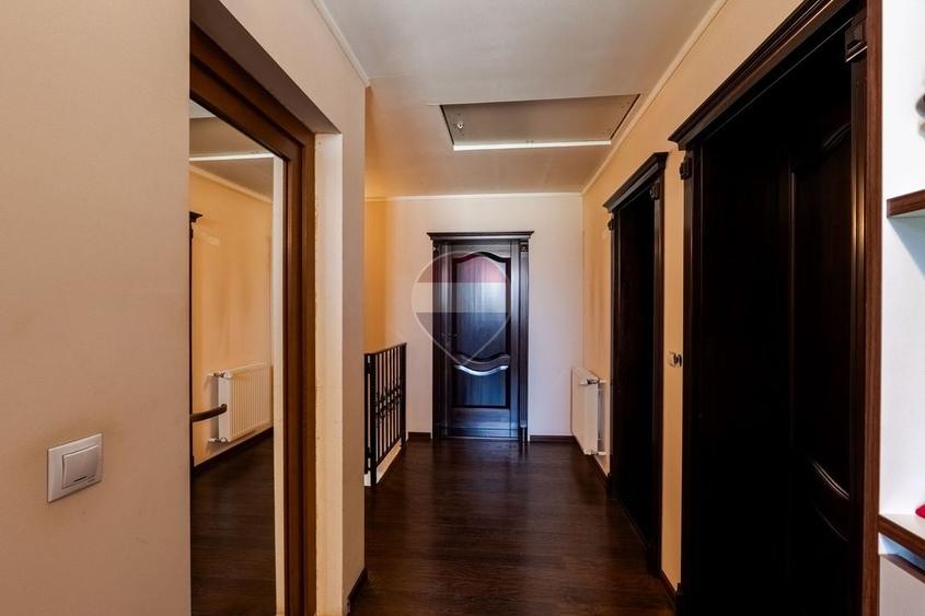 Casă individuală cu 4 camere cu Teren 584 Mp în Sântandrei