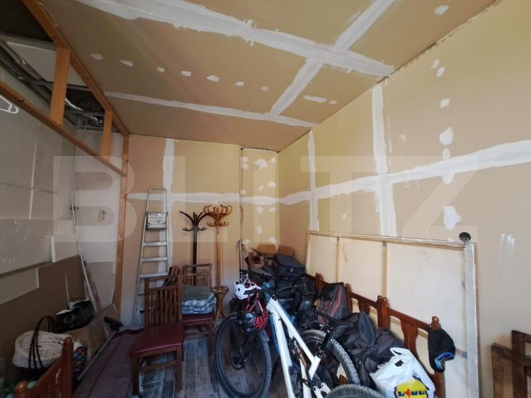 Apartament cu 6 camere semidecomandat, mobilat în Centrul Istoric