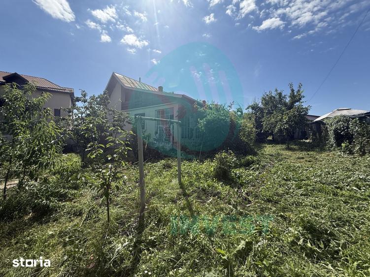Casă cu 5 camere cu Teren 1000 Mp în Moara Domnească