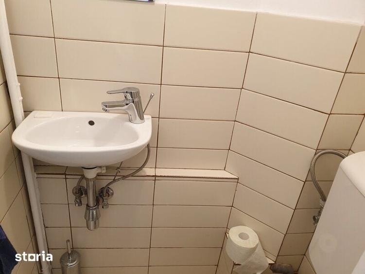 Apartament cu 3 camere semidecomandat în Ștefan cel Mare
