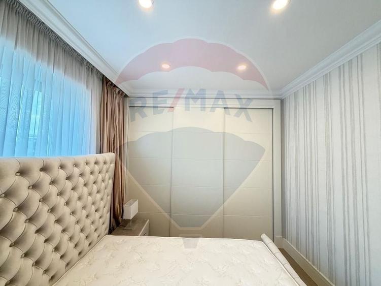 Apartament cu 4 camere decomandat, mobilat în Iancu Nicolae