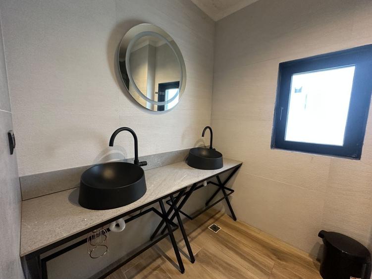 Apartament cu 3 camere decomandat, mobilat în Domenii
