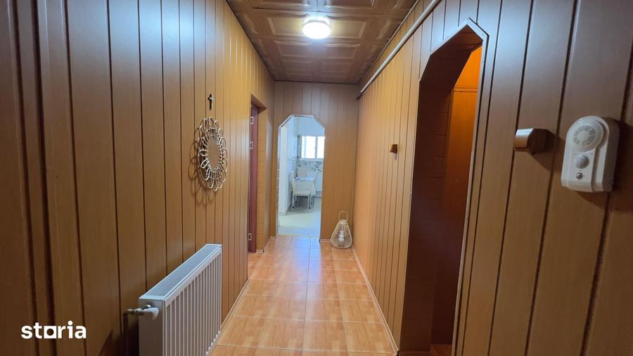 Apartament cu 2 camere în Petros