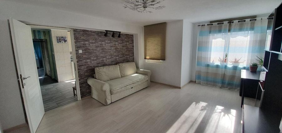 Apartament cu 2 camere decomandat în Brâncoveanu