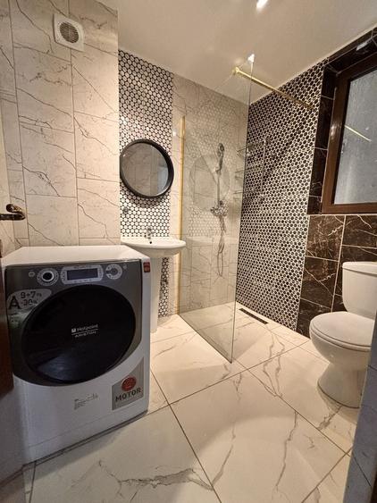 Apartament cu 3 camere semidecomandat în Alba Iulia