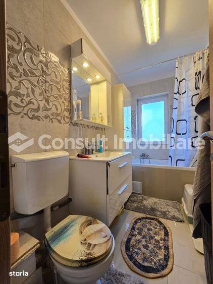 Apartament cu 3 camere semidecomandat în Florești — fotografia 3