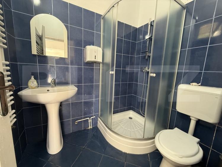Casă individuală cu 4 camere cu Canalizare în Semicentral