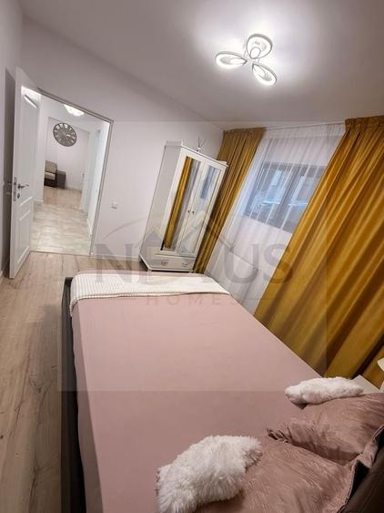 Apartament cu 2 camere semidecomandat, mobilat în Sud