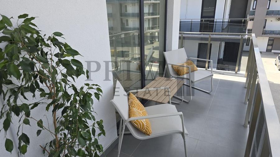 Apartament cu 2 camere semidecomandat, mobilat în Giroc