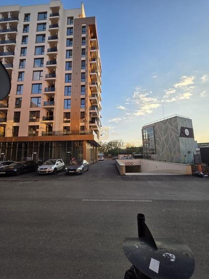 Apartament cu 2 camere semidecomandat, mobilat în Sud-Est