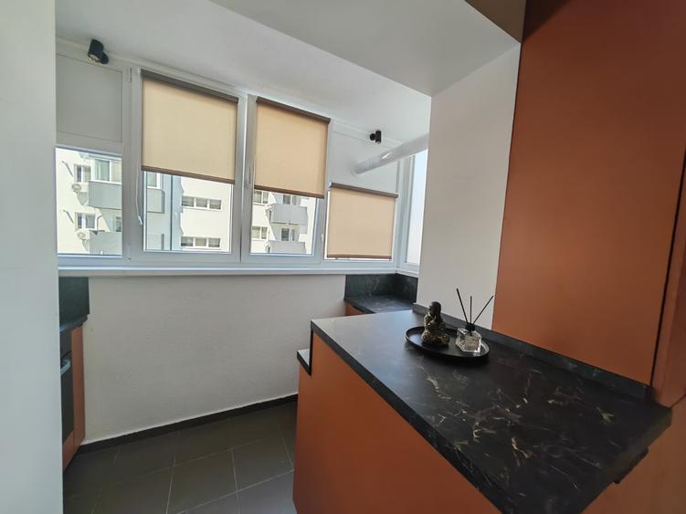 Apartament cu 2 camere semidecomandat în Apărătorii Patriei