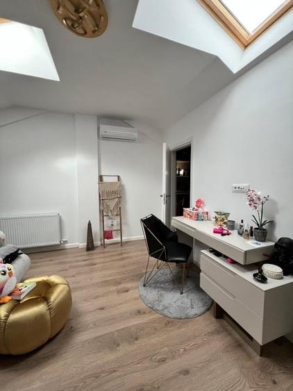 Apartament cu 3 camere decomandat, mobilat în Gorjului