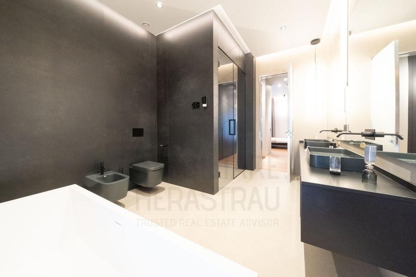 Penthouse cu 5 camere decomandat, mobilat în Băneasa