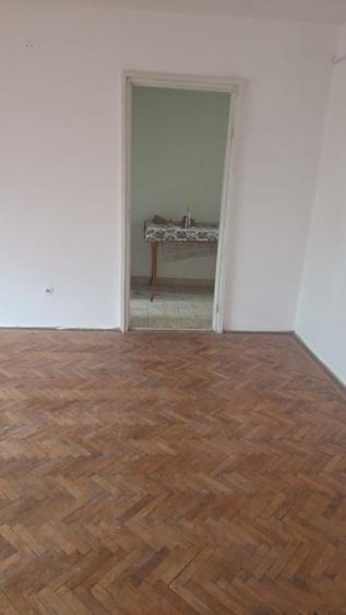 Apartament 2 camere zona centrala - 4