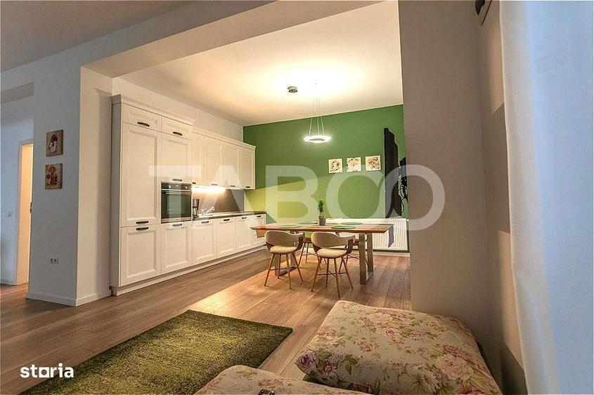 Apartament cu 3 camere semidecomandat în Calea Dumbrăvii