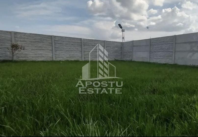 Casă individuală cu 4 camere cu Canalizare în Săcălaz