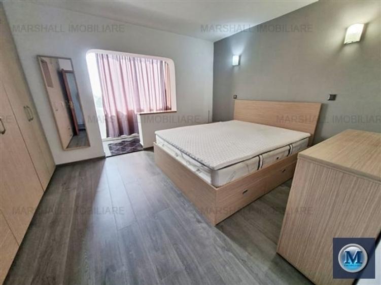 Apartament cu 3 camere decomandat, mobilat în Cioceanu