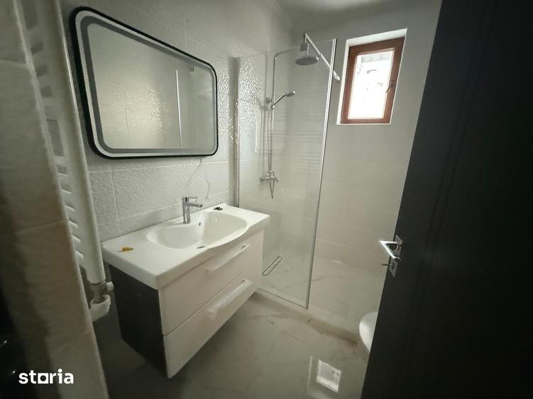 Casă cu 4 camere cu Teren 535 Mp în Clinceni