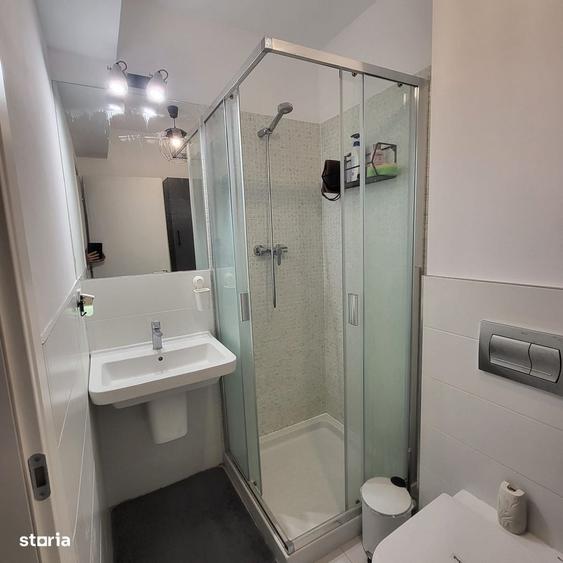 Apartament cu 3 camere în Băneasa
