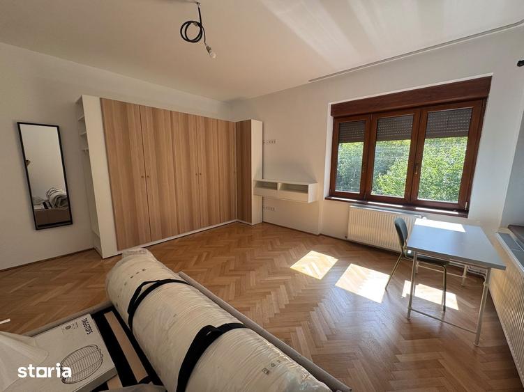 Apartament cu 2 camere în Sub Arini