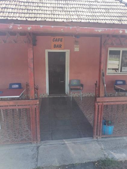 Spațiu comercial, de 40 mp, în Urmeniș