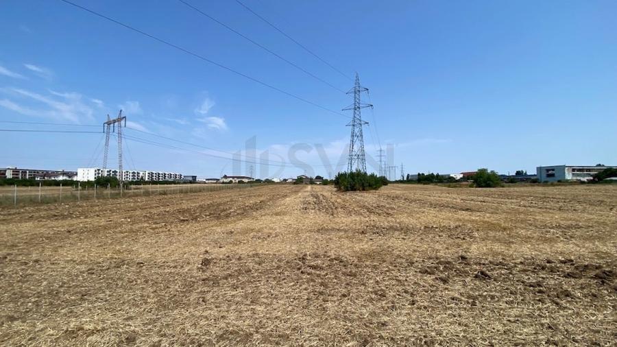 Teren Construcții intravilan de 4724 mp, în Central
