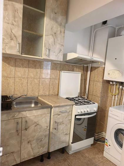 Garsonieră decomandată în Alexandru cel Bun