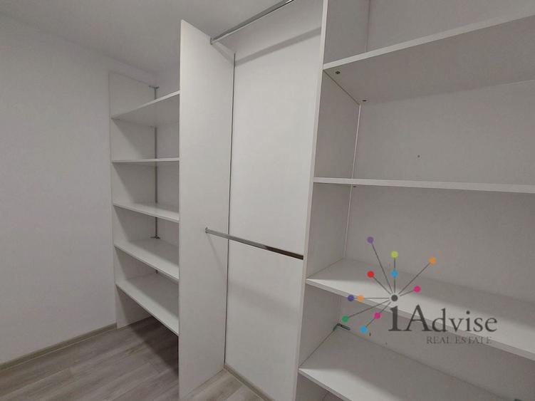 Apartament cu 2 camere decomandat, mobilat în Tractorul
