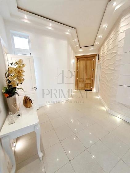 NEPTUN - 3 CAMERE - SPATIOAS - INALT - RENOVAT - 2 BAI - VILA ISTORICA - ZONA SUPERBA - 9
