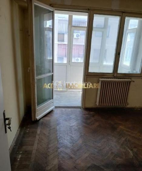 3 Camere de vanzare | Universitate | Metrou | 2% Comision | Cash | Nerenovat