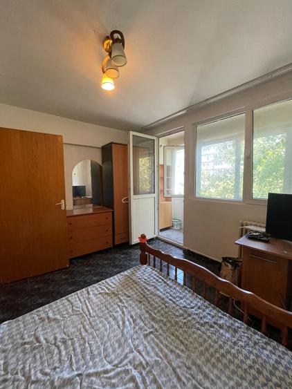 Apartament cu 2 camere decomandat în Tineretului