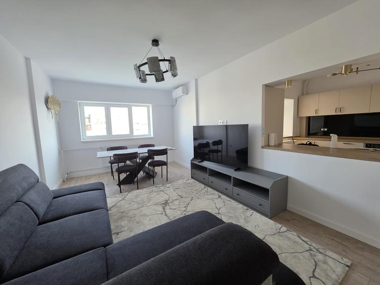 Apartament cu 2 camere decomandat în Vatra Luminoasă