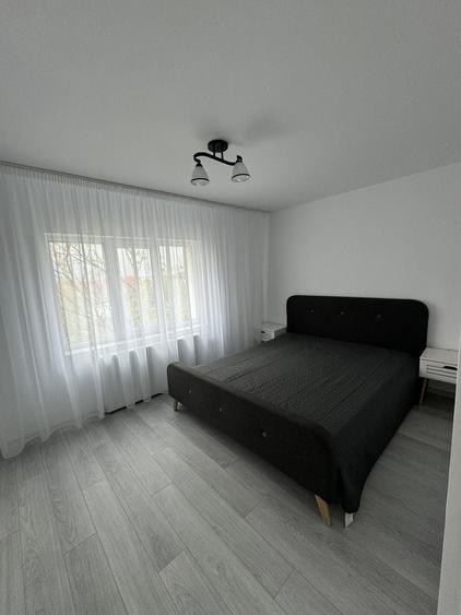 Apartament cu 2 camere decomandat în Exterior Vest