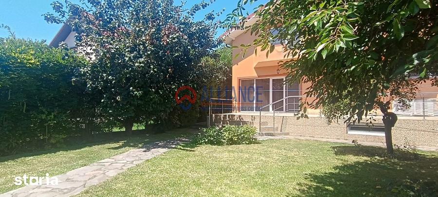 Casă cu 4 camere cu Teren 471 Mp în Agigea